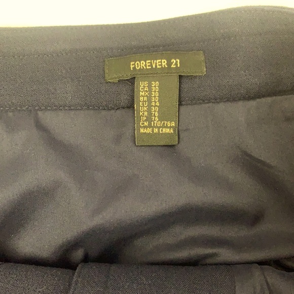 Navy blue military style mini skirt with pockets - Picture 4 of 5